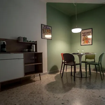 Lp Home128
